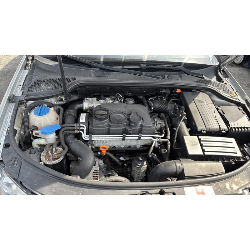 Verin de coffre AUDI A3 2 Photo n°18