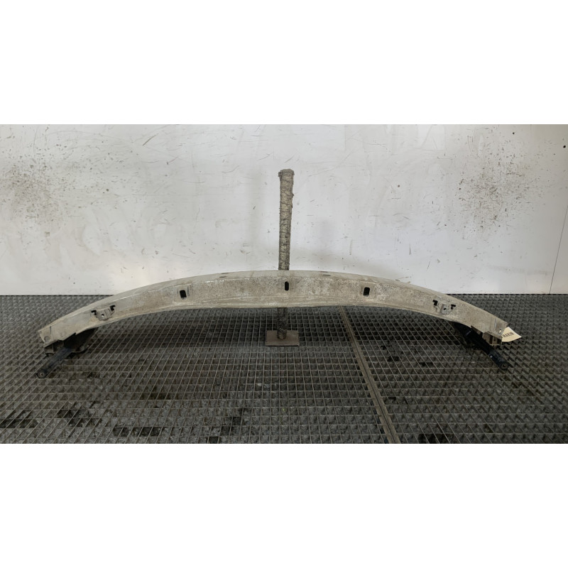 Renfort pare choc avant (traverse) AUDI A6 2 Photo n°1