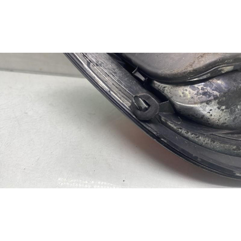 Feu arriere principal droit (feux) OPEL ASTRA H Photo n°7