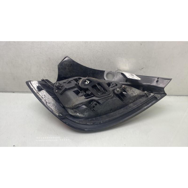 Feu arriere principal droit (feux) OPEL ASTRA H Photo n°9