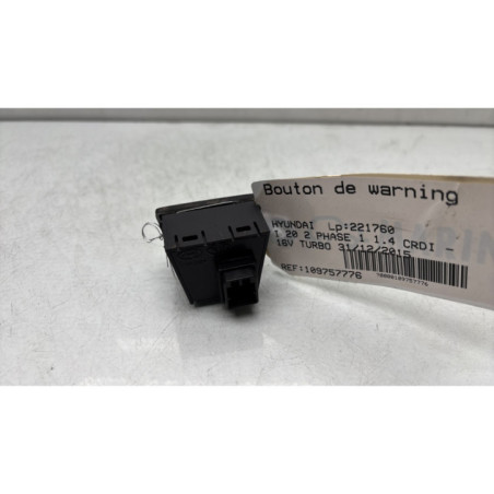 Bouton de warning HYUNDAI I 20 2