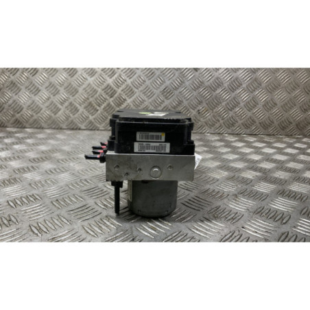 Bloc ABS (freins anti-blocage) HYUNDAI I 20 2 Photo n°1