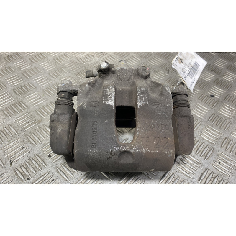 Etrier avant droit (freinage) HYUNDAI I 20 2 Photo n°4