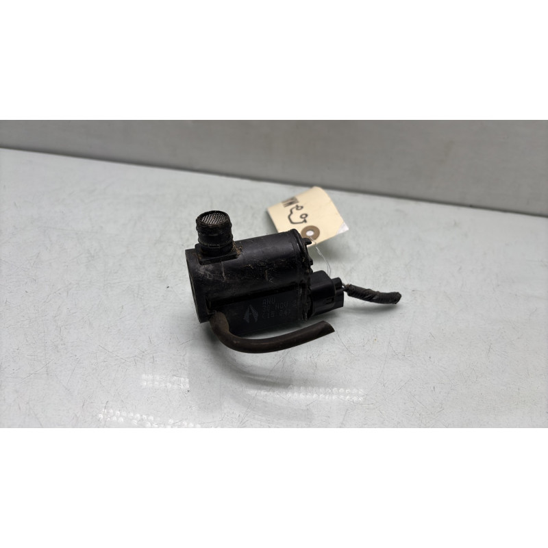 Pompe lave glace avant HYUNDAI I 20 2 Photo n°1