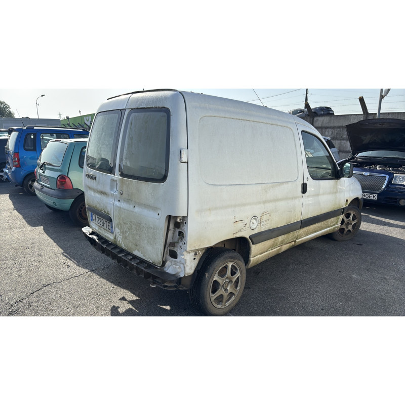 Capot PEUGEOT PARTNER 1 Photo n°12