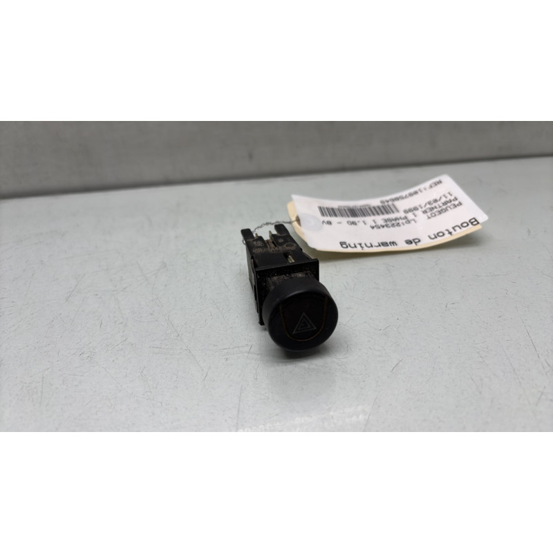 Bouton de warning PEUGEOT PARTNER 1 Photo n°1