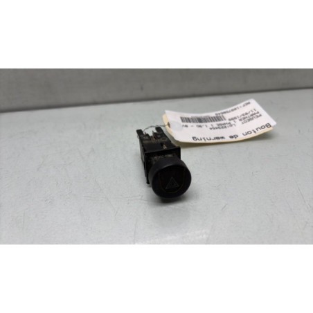 Bouton de warning PEUGEOT PARTNER 1 Photo n°1