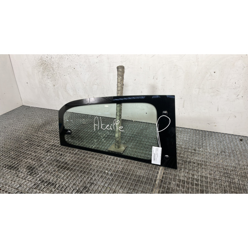 Vitre arriere droit RENAULT TWINGO 3 Photo n°3