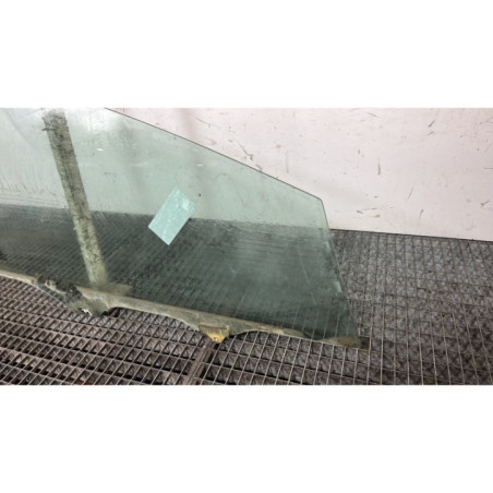 Vitre avant droit KIA CEE-D 2