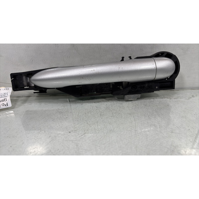 Poignee porte arriere gauche RENAULT LAGUNA 3 Photo n°4