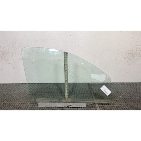 Vitre avant droit OPEL COMBO C Photo n°1