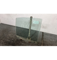 Vitre arriere droit NISSAN MICRA 3