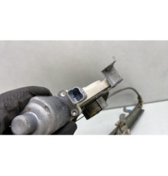 Leve vitre electrique avant droit NISSAN MICRA 3