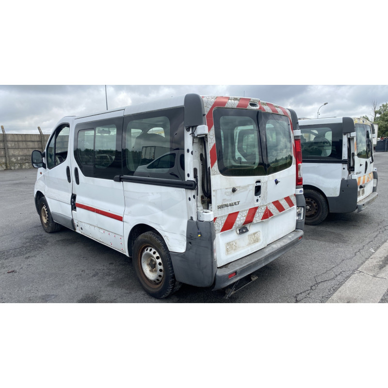 Face avant RENAULT TRAFIC 2 Photo n°8