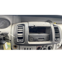 Face avant RENAULT TRAFIC 2