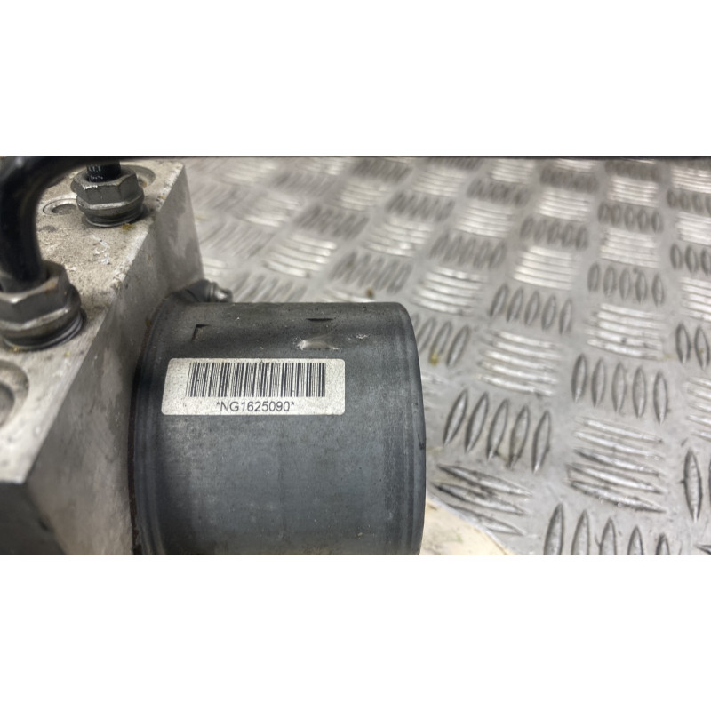 Bloc ABS (freins anti-blocage) VOLKSWAGEN TIGUAN 1 Photo n°3