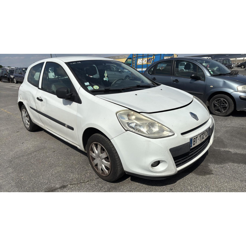 Boitier filtre a air RENAULT CLIO 3 Photo n°16