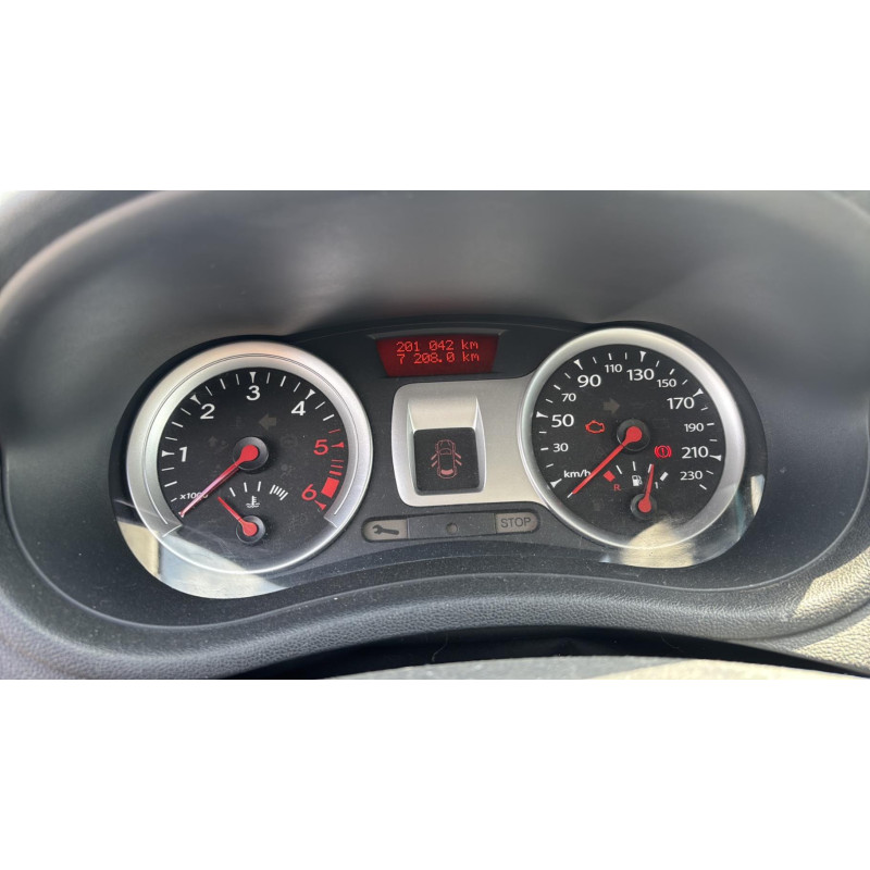 Boitier filtre a air RENAULT CLIO 3 Photo n°19