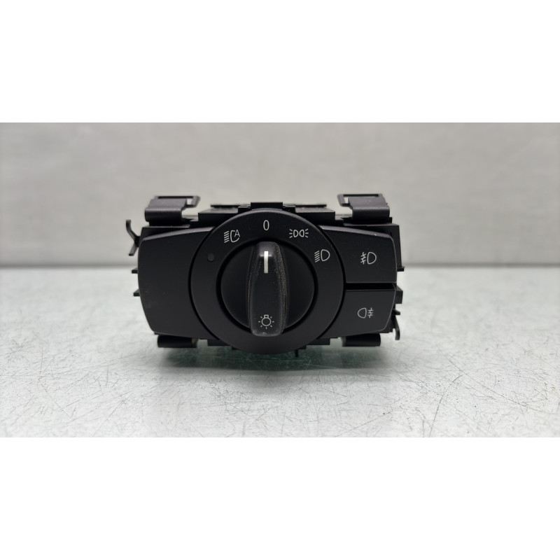Commande de phare BMW SERIE 3 E91 Photo n°1