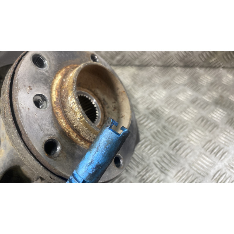 Pivot de moyeu avant droit BMW SERIE 3 E91 Photo n°4