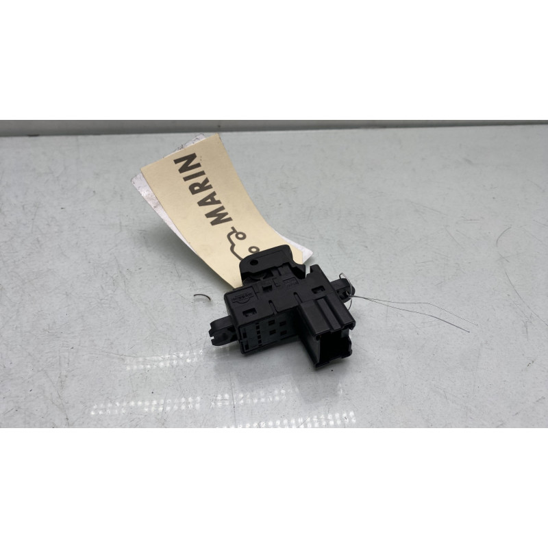 Interrupteur de leve vitre arriere gauche NISSAN QASHQAI 1 Photo n°2