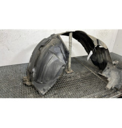 Pare boue avant gauche NISSAN QASHQAI 1