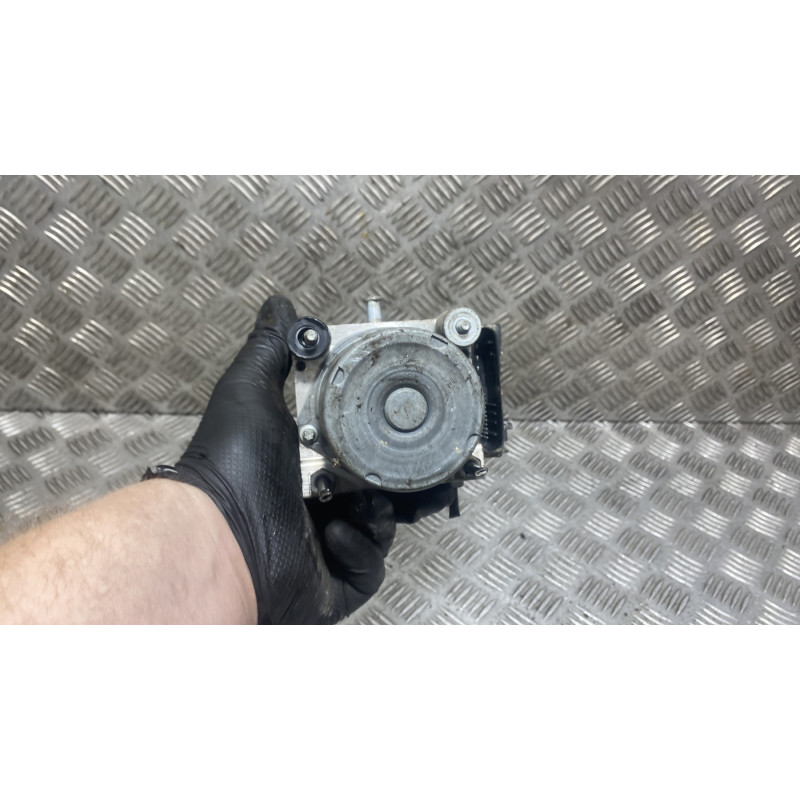 Bloc ABS (freins anti-blocage) NISSAN QASHQAI 1 Photo n°8