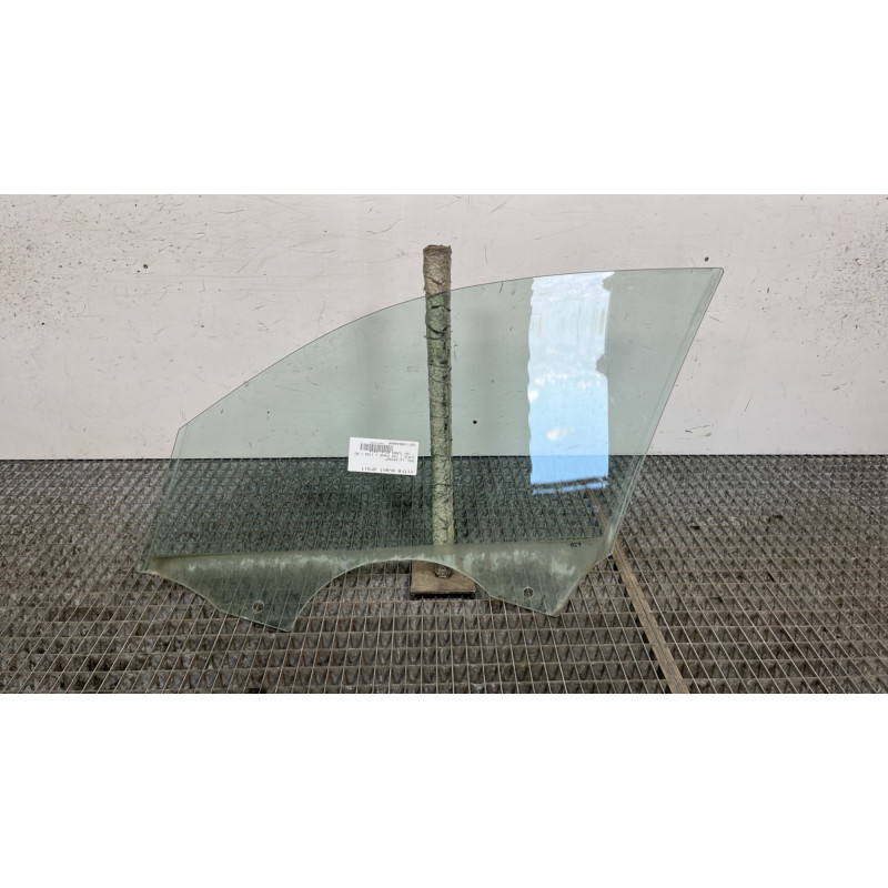 Vitre avant droit BMW SERIE 1 F20 Photo n°4