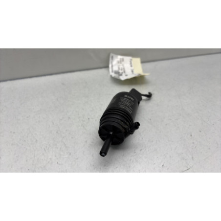 Pompe lave glace avant BMW SERIE 1 F20 Photo n°1