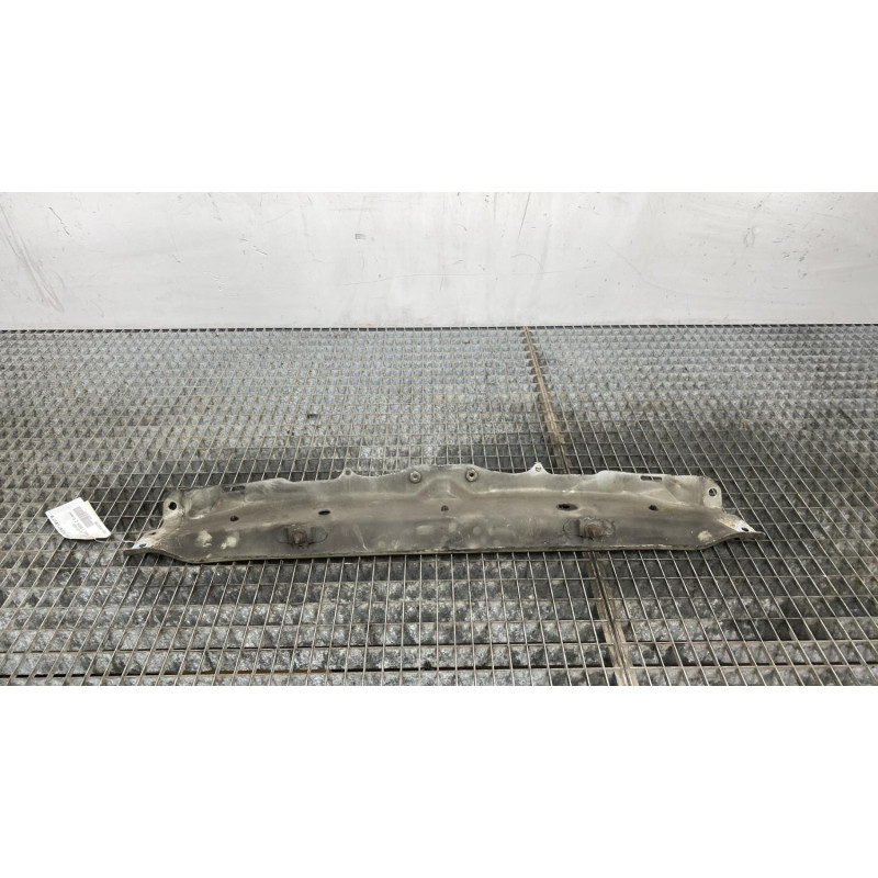 Traverse superieure PEUGEOT 406 Photo n°8