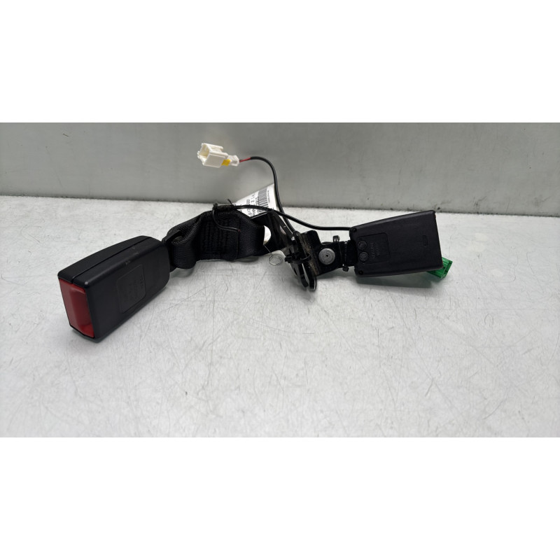 Attache ceinture arriere droit ALFA ROMEO GIULIETTA 2 Photo n°1