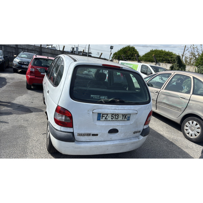 Aile avant droit RENAULT SCENIC 1 Photo n°8