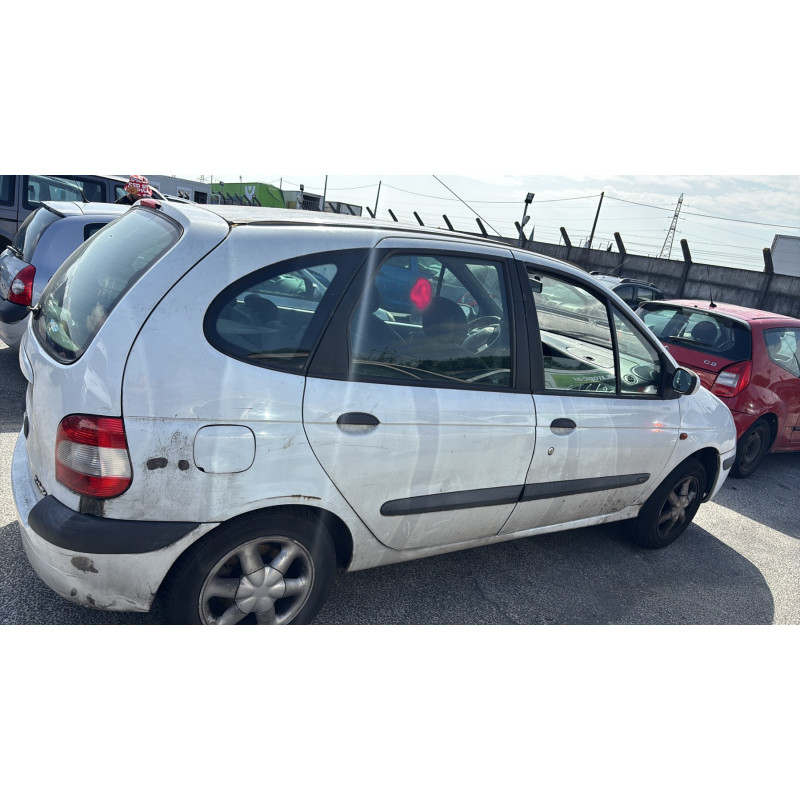 Aile avant droit RENAULT SCENIC 1 Photo n°10