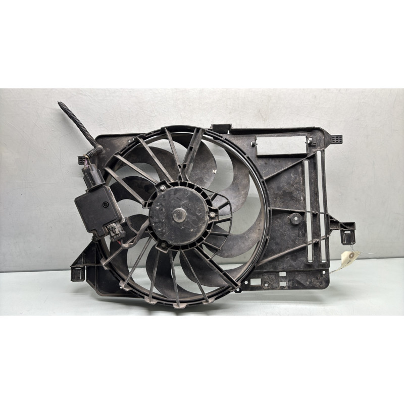 Moto ventilateur radiateur FORD C-MAX 2 Photo n°2