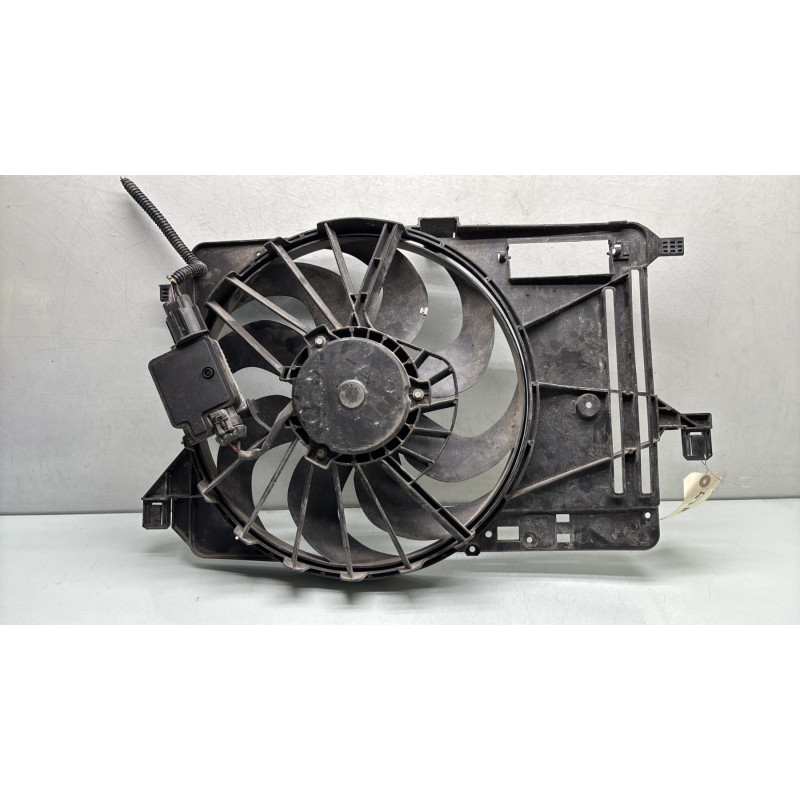 Moto ventilateur radiateur FORD C-MAX 2 Photo n°3