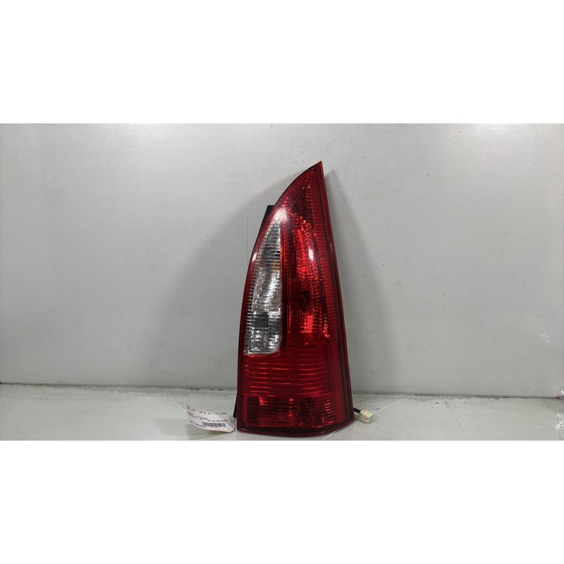 Feu arriere principal droit (feux) MAZDA PREMACY Photo n°6