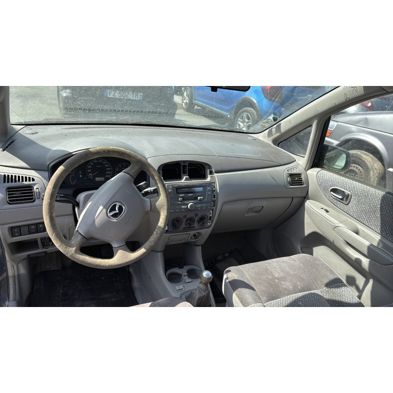 Feu arriere principal droit (feux) MAZDA PREMACY Photo n°18