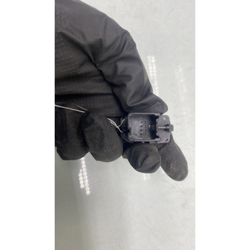 Interrupteur de leve vitre avant droit FORD FOCUS 2 Photo n°4