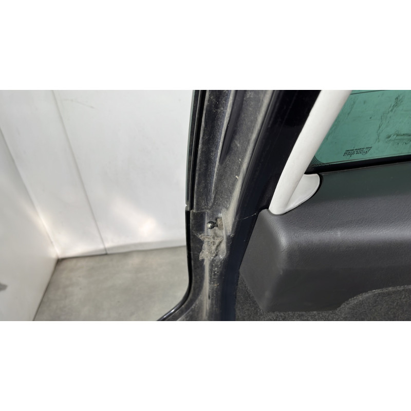 Malle/Hayon arriere CITROEN C8 Photo n°9
