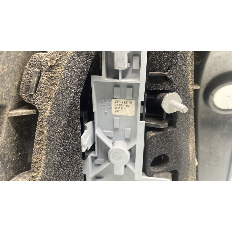 Feu arriere principal droit (feux) OPEL ZAFIRA B Photo n°4