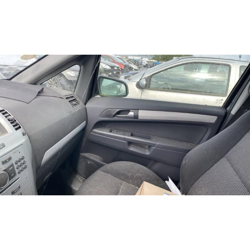 Feu arriere principal droit (feux) OPEL ZAFIRA B Photo n°16