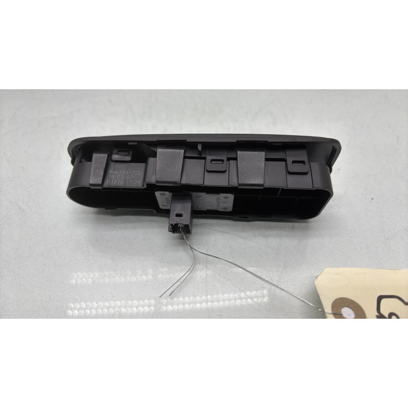 Interrupteur de leve vitre avant droit CITROEN C4 PICASSO 1 Photo n°4