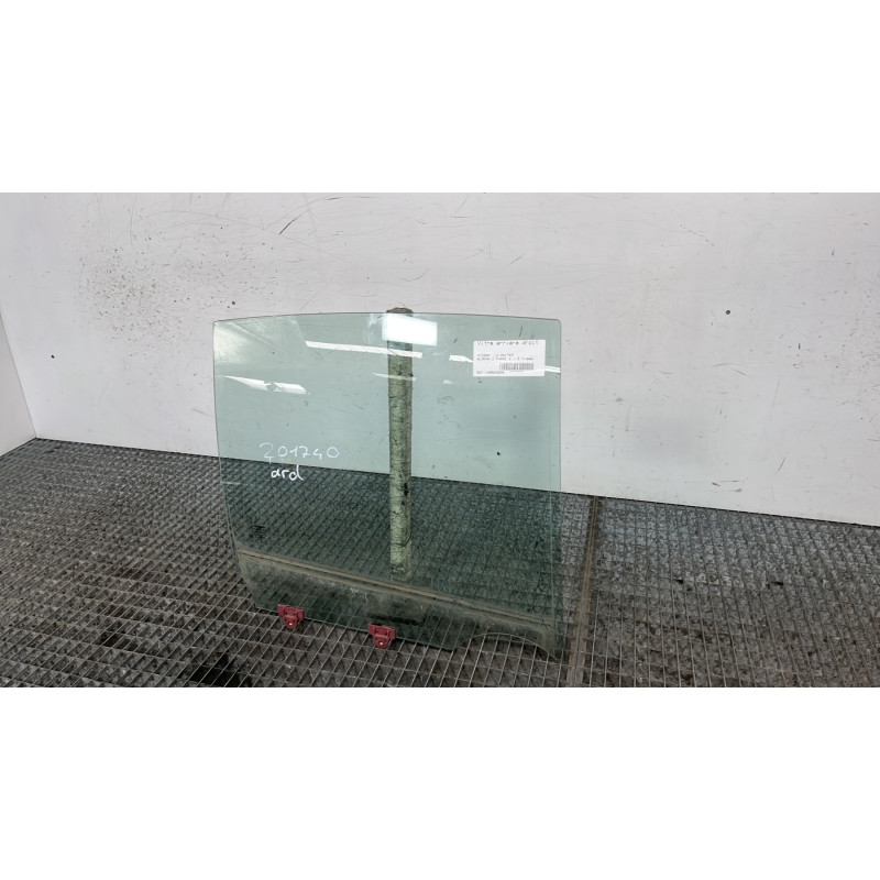 Vitre arriere droit NISSAN ALMERA 2 Photo n°3