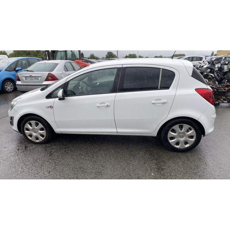 Aile avant gauche OPEL CORSA D Photo n°20
