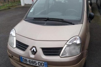 Calculateur moteur RENAULT MODUS