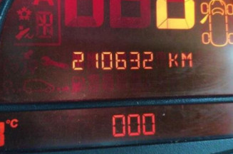 Calculateur moteur RENAULT MODUS