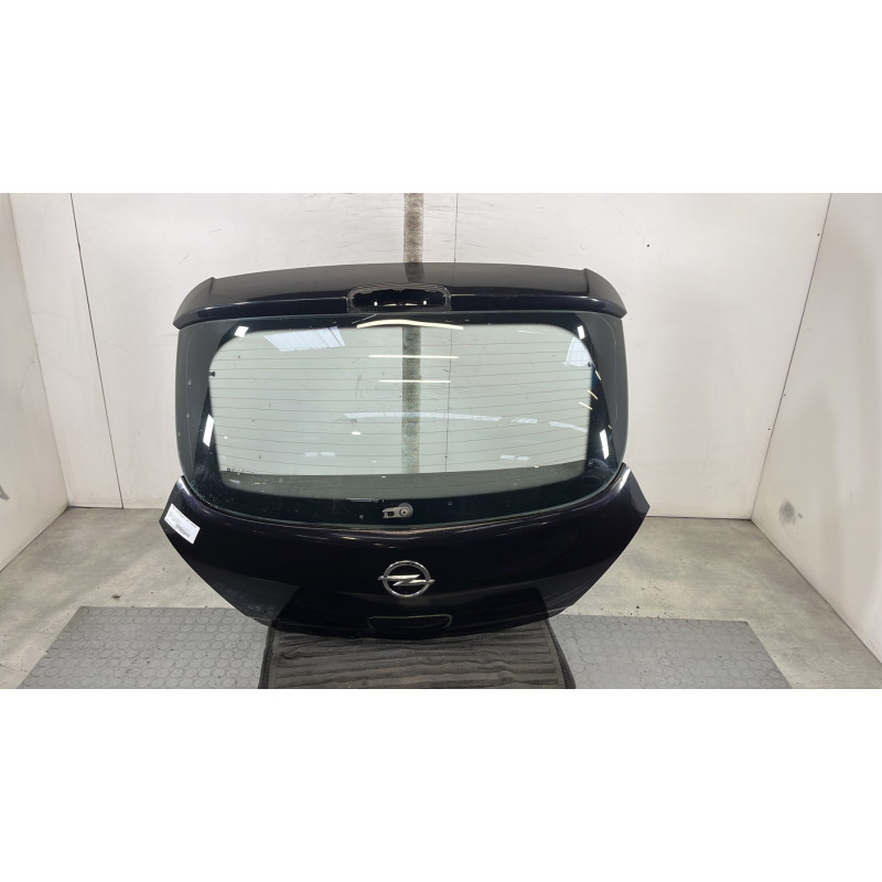 Malle/Hayon arriere OPEL CORSA D Photo n°1