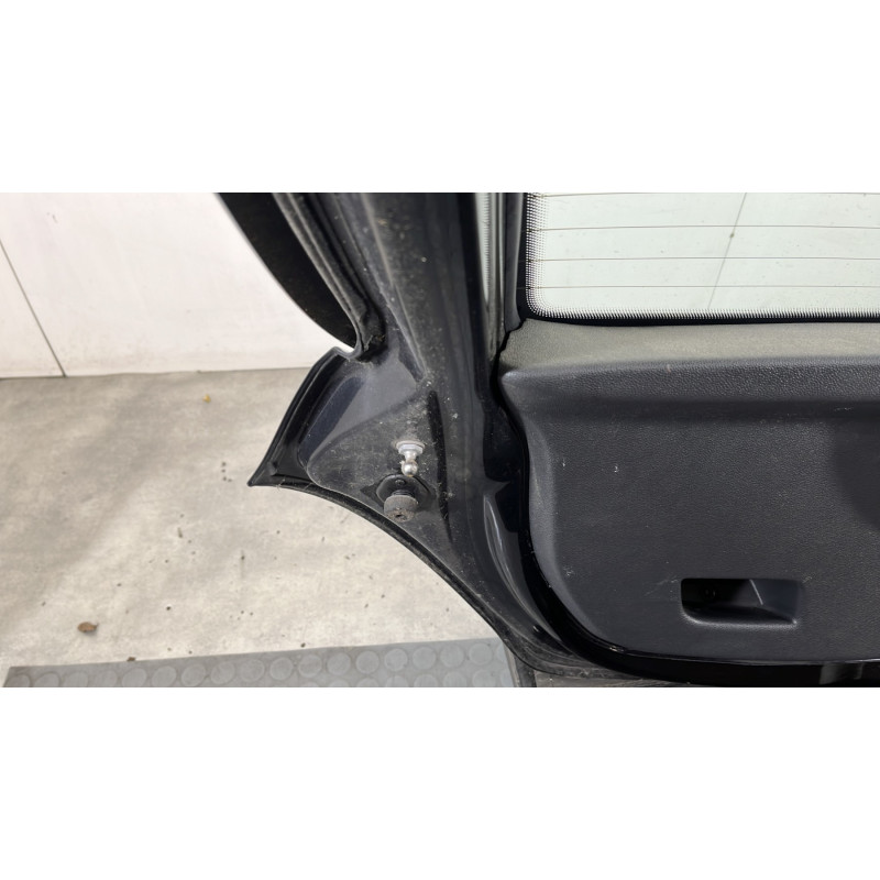 Malle/Hayon arriere OPEL CORSA D Photo n°9