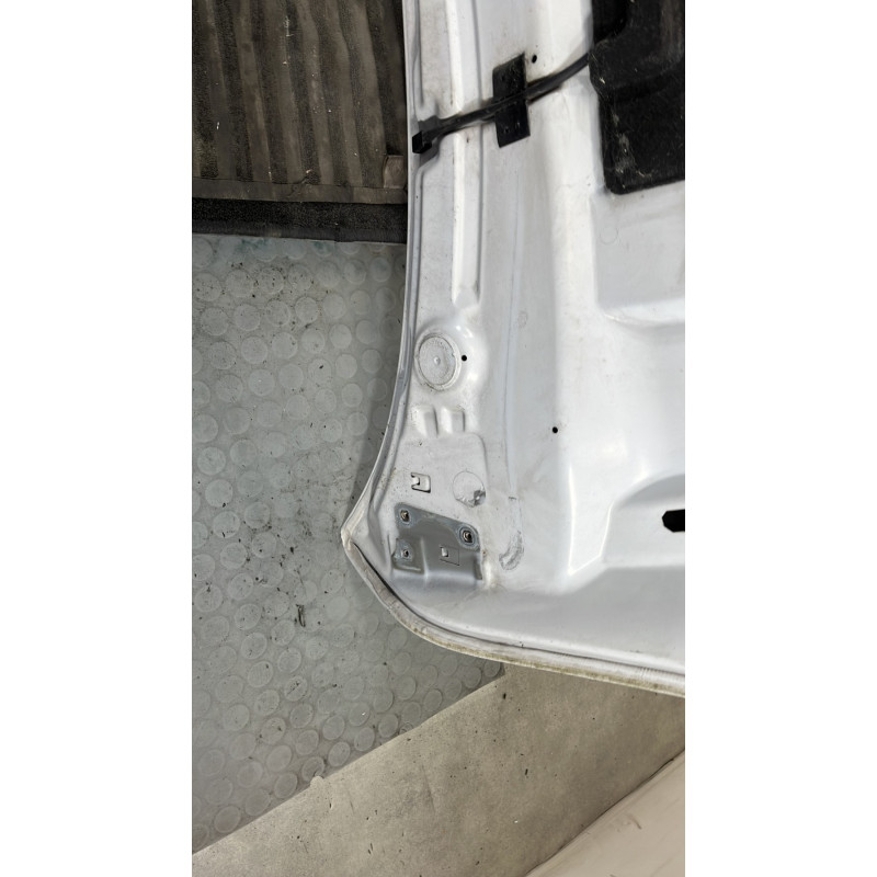 Capot RENAULT MEGANE 3 Photo n°8