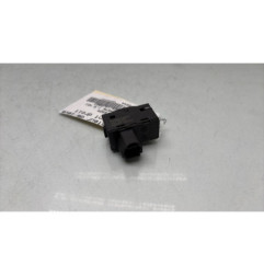 Interrupteur de leve vitre avant droit PEUGEOT 407